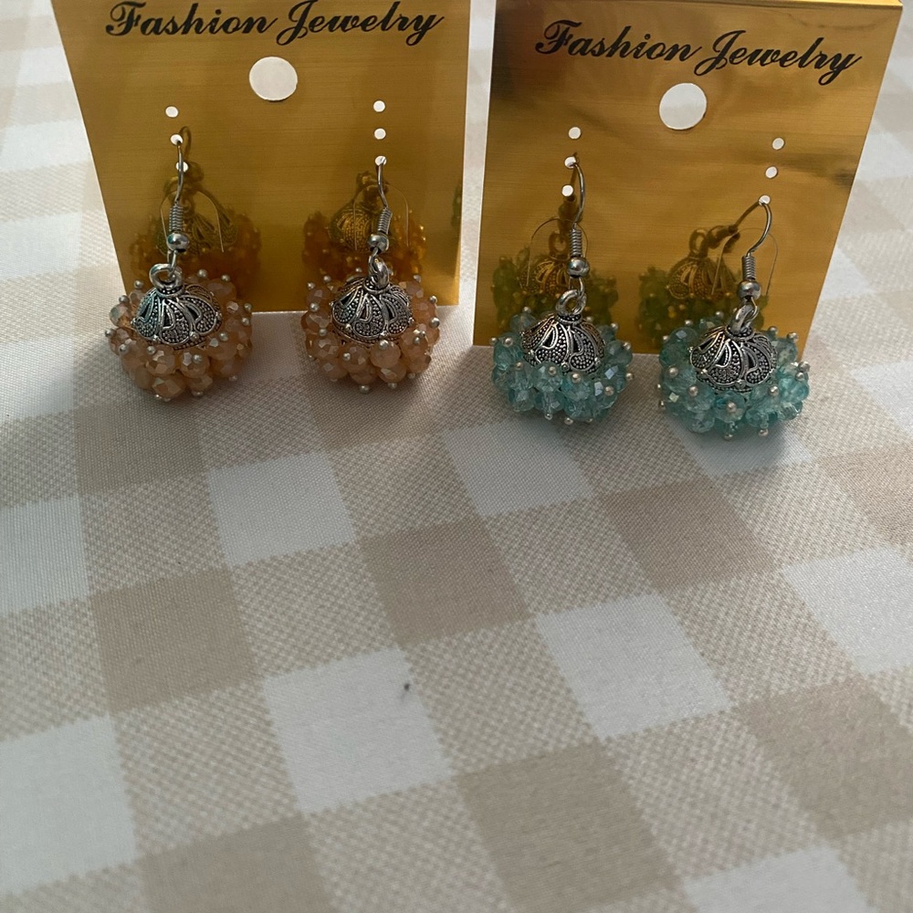 Fashion Jewelry Silver and Beaded Earrings - Peach and Blue Indian/Pakistani ea